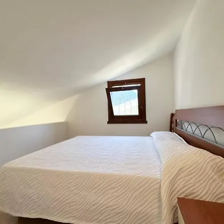 Villa Charming Semi-detached Near The